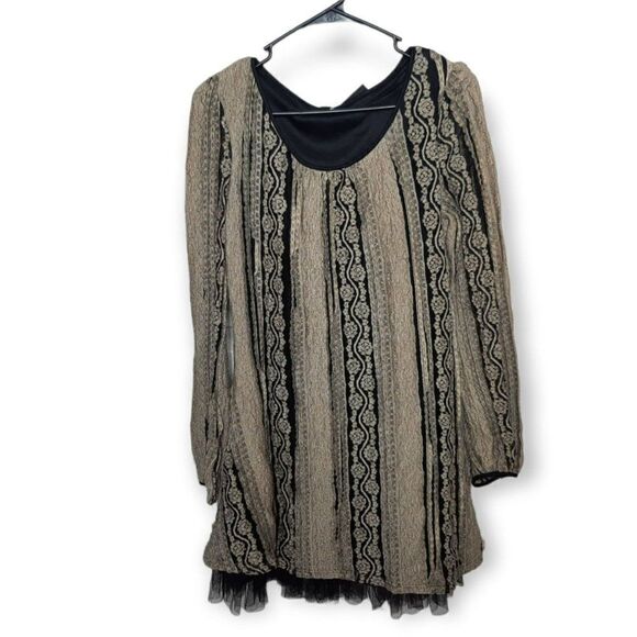 Ryu Dresses & Skirts - Ryu Long Sleeve Dress with Bows sz S